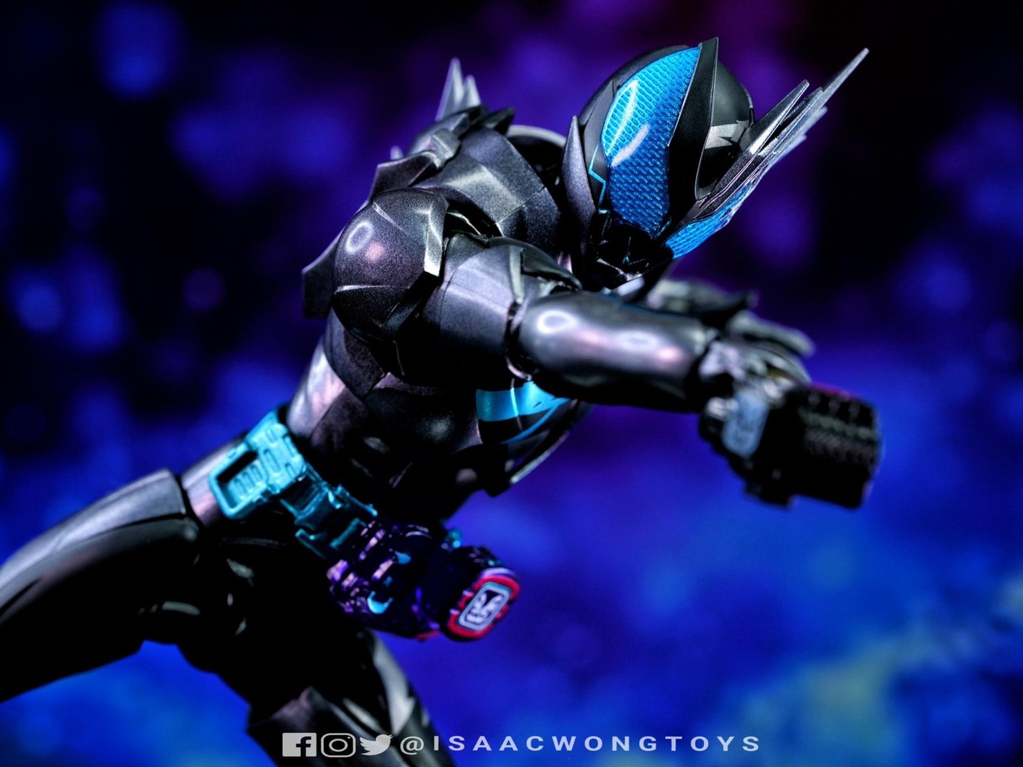 Masked Rider Revice - [TAMASHII NATION 2022] - S.H.Figuarts Kamen Rider Jack Revice by Premium Bandai (Lot JP มีกล่องน้ำตาล)