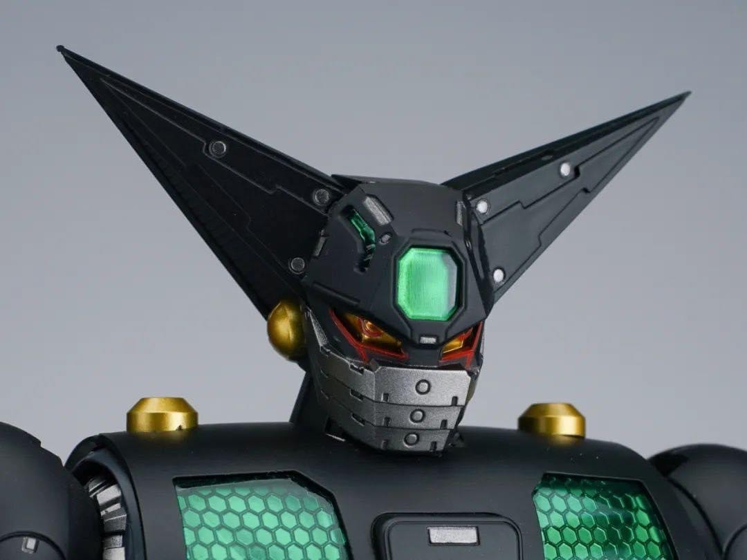 Pre-order : XD001 Black Getter Robot by XingDao Model