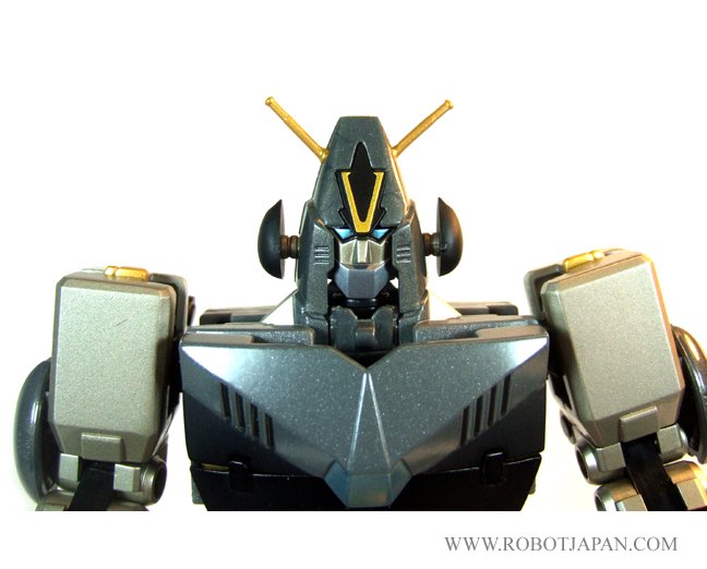 Soul Of Chogokin GX-03B Combattler V Black by Bandai