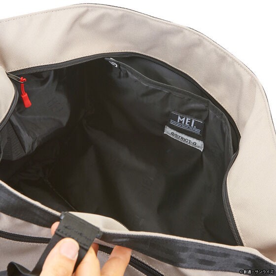 PRE-ORDER : STRICT-G MEI "Mobile Suit Gundam" Luggage Tote Bag