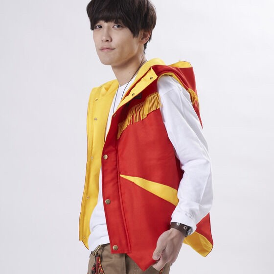 PRE-ORDER : Zyuden Sentai Kyoryuger Kyoryu Red Daigo Vest