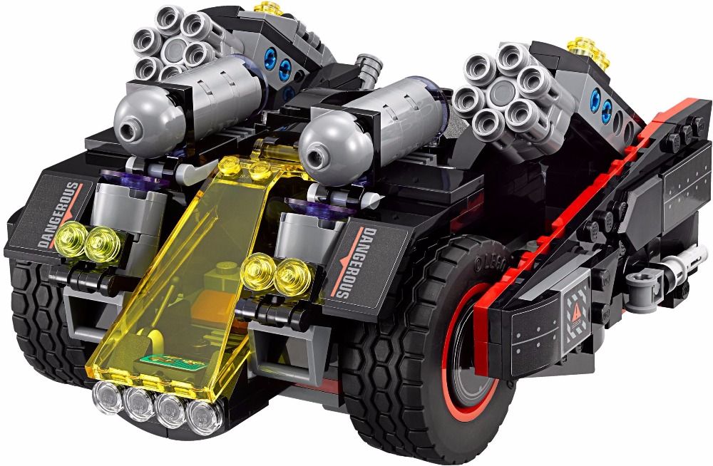 Lepin 07077 The Ultimate Batmobile 1496pcs