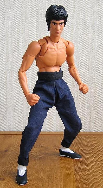 RAH No.300 Enter The Dragon - Bruce Lee 1/6 Scale by Medicom Toy