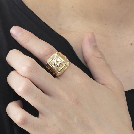 PRE-ORDER : Saint Seiya Gold Cloth Box Design Silver925 Ring