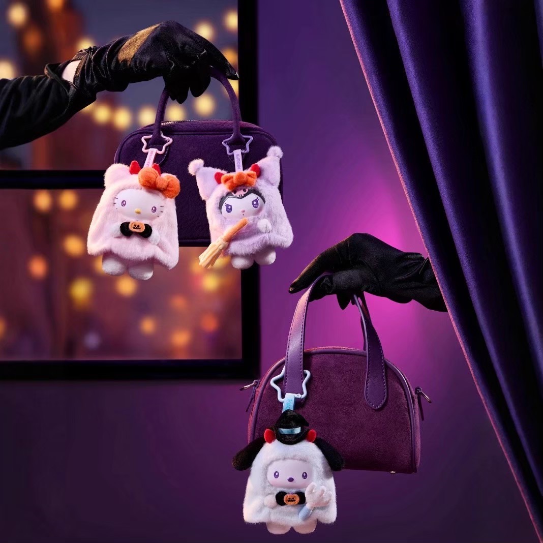 ตุ๊กตาพวงกุญแจ Sanrio - Halloween Candy Carnival Night Series Vinyl Plush Pendant Keychain by Miniso