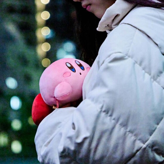 PRE-ORDER : Kirby's Dream Land Hand Sew Warmer Kirby
