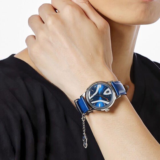 PRE-ORDER : Ultraman Mebius Ultraman Hikari Wristwatch with Charm