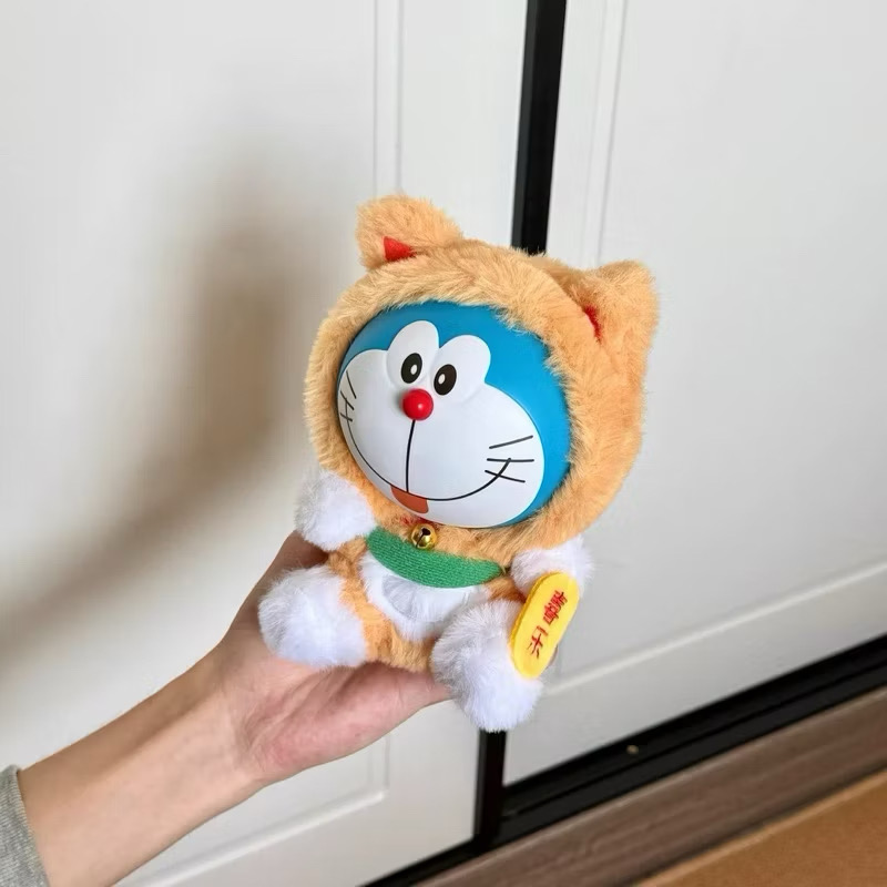 ตุ๊กตาโดเรม่อนกวัก ลิขสิทธิ์แท้ ได้ 1ตัว - Doraemon Doll V1 Wishing Lucky Cat Series by LDCX