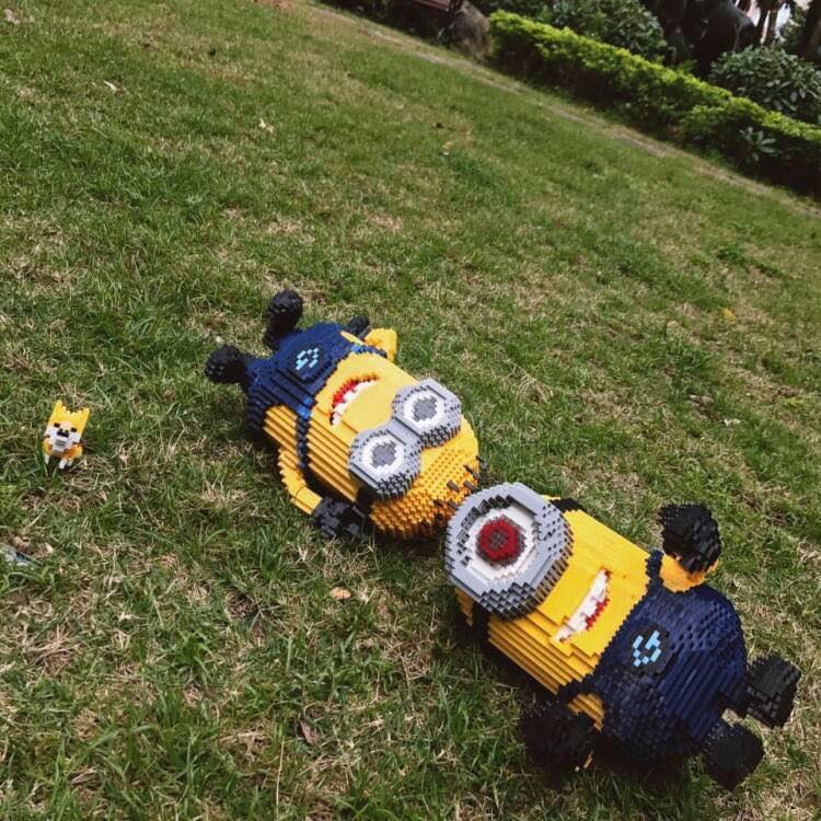 ZRK 7802 Minion Carl 3029pcs