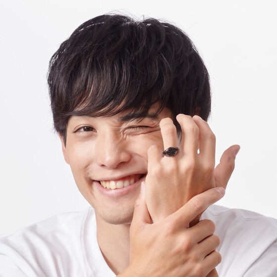 PRE-ORDER : Kamen Rider 1 x Velvet Lounge Black Edition Rotating Ring