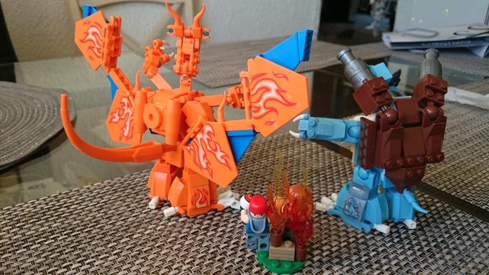 SY 824 Pokemon The Battle 373pcs