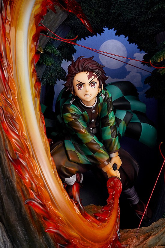 Pre-order : Demon Slayer: Kimetsu no Yaiba Tanjiro Kamado: Hinokami Kagura Dance by Good Smile Company