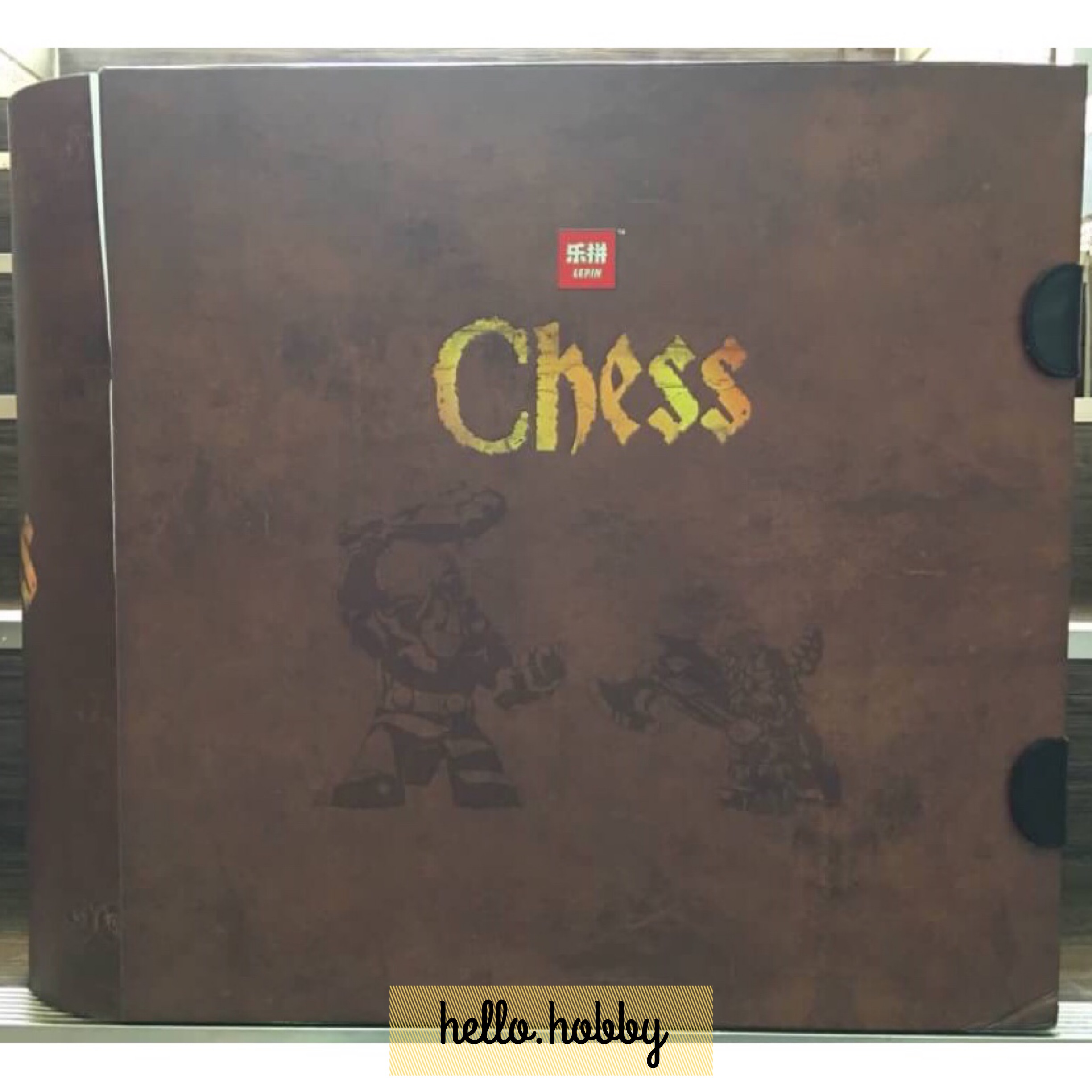 Lepin 16019 Castle Giant Chess Set