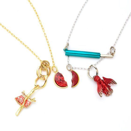 PRE-ORDER : Kamen Rider OOO Necklace Set