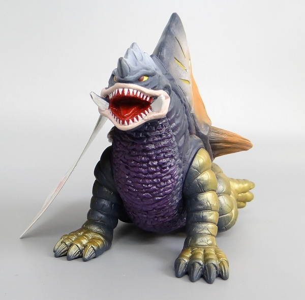 Ultra Monster Series - Ultraman Gaia 130-EX Zonnel 5” by Bandai