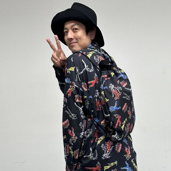 PRE-ORDER : Bakuryu Sentai Abaranger x OVER THE STRiPES Nap Tote