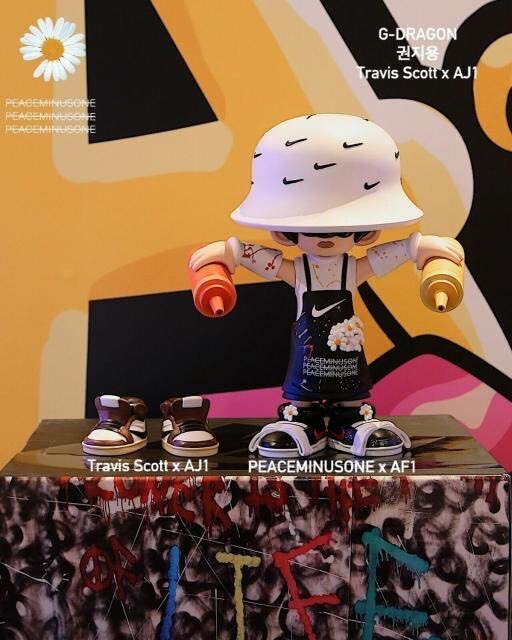 G-DRAGON Q Version Peaceminusone x AF1