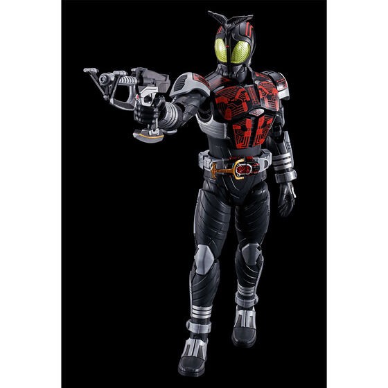 PRE-ORDER : Figure-rise Standard Kamen Rider Dark Kabuto Plastic Model
