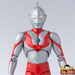 $ S.H.FIGUARTS Ultraman - Ultraman