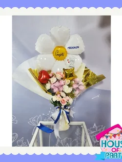 ช่อดอกไม้ลูกโป่ง